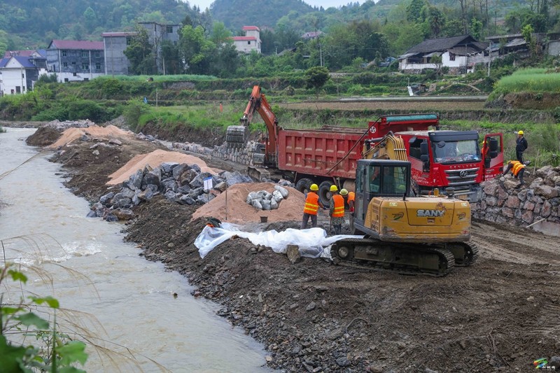 【奋进的春天】我县18个国债项目河道山洪沟治理工程全面开工建设